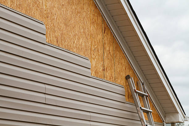 24/7 Emergency Siding Contractor experts in Springboro, PA